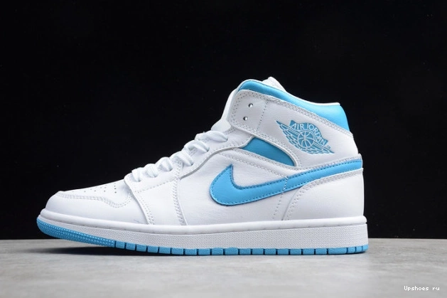 Jordan (W) BQ6472-114 UNC  Mid Air 1  0328